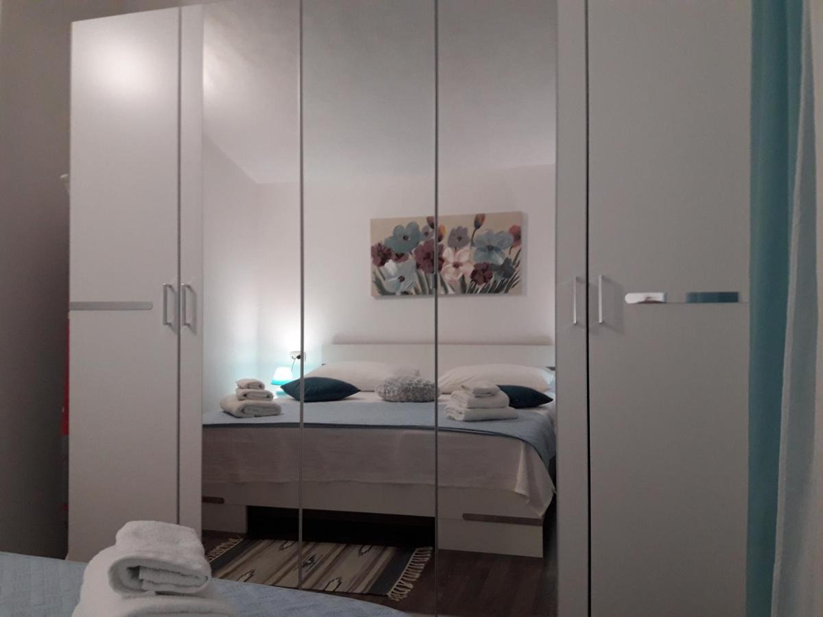 Apartamento Ana Marija Solin Exterior foto