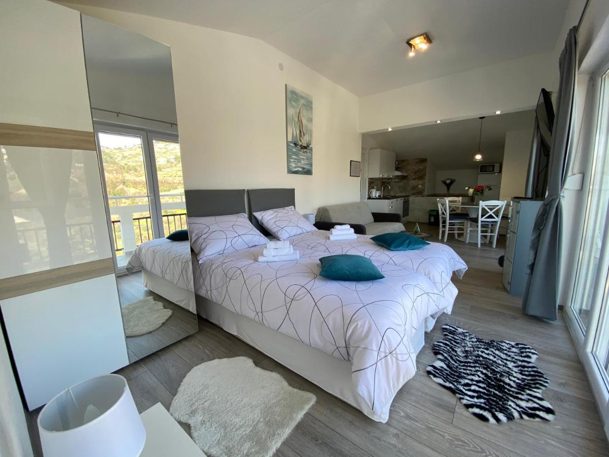 Apartamento Ana Marija Solin Exterior foto
