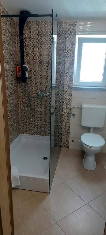 Apartamento Ana Marija Solin Exterior foto