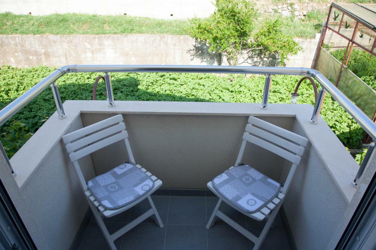 Apartamento Ana Marija Solin Exterior foto
